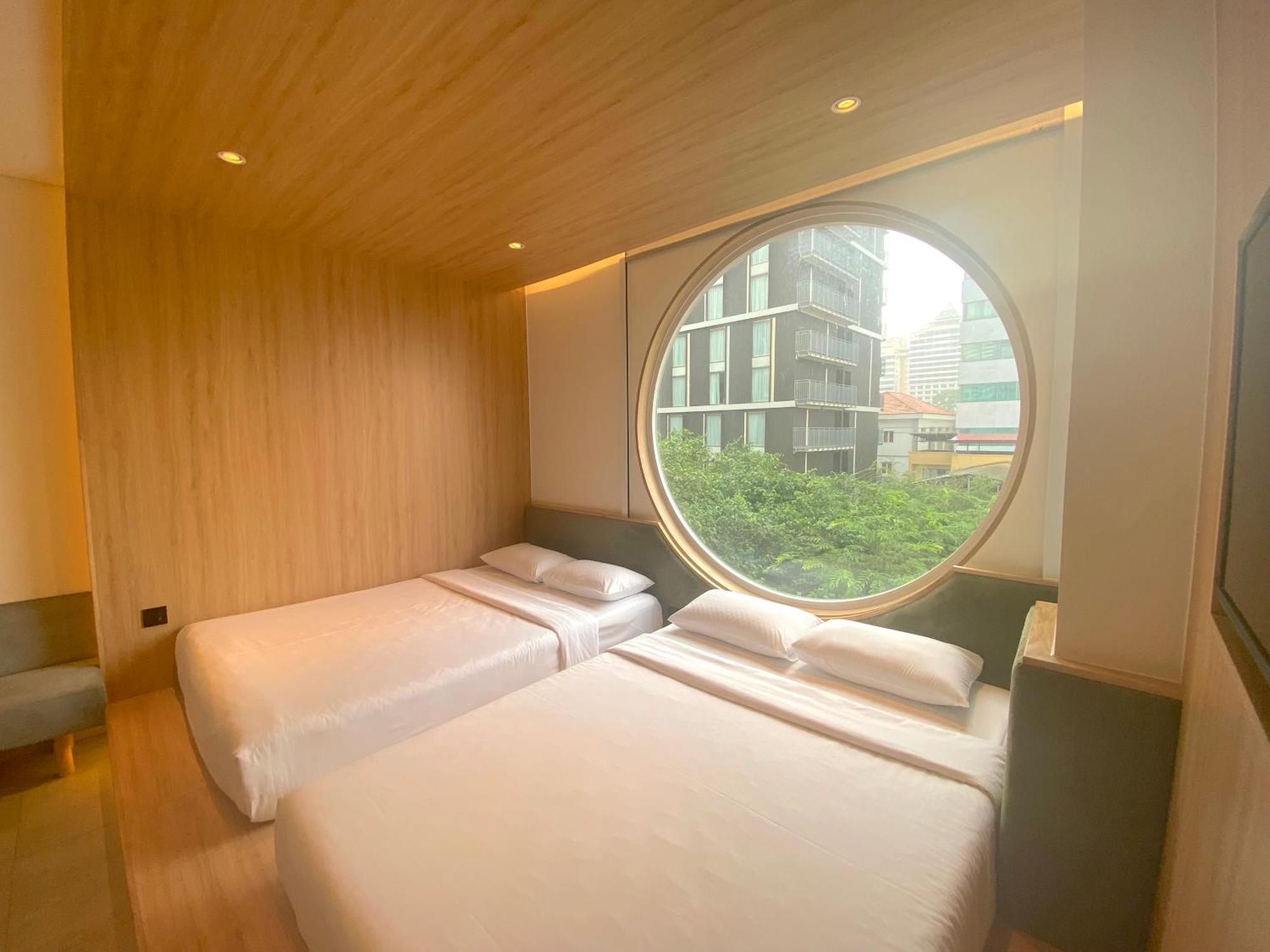 Meander Sài Gòn 2*